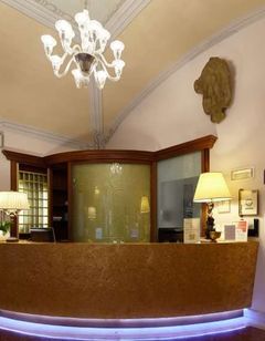 Hotel Golden Tower