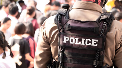 Thailand’s Ministry of Tourism is collaborating with police, military, and agencies to enforce safety protocols, crackdown on illegal tours, improve transport guidance, and ensure transparent pricing.