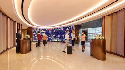 Singapore Airlines (SIA) will spend US$34 million to transform its lounges.